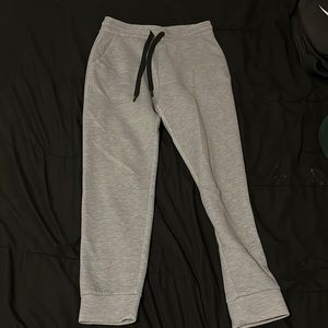 Men’s joggers size S